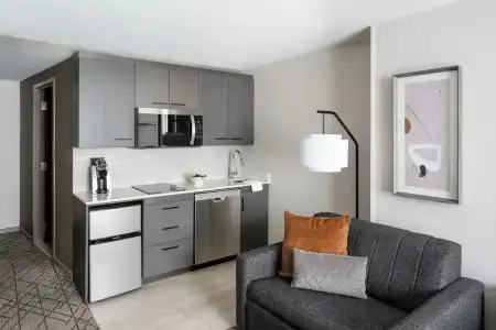 Hyatt House Washington DC / Downtown / Convention Center - 35