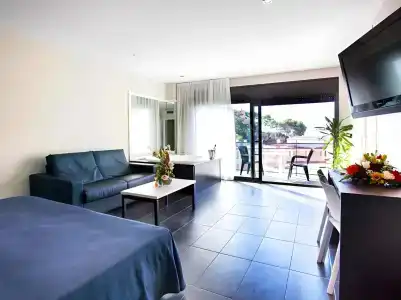 Acacias Suites Spa - 2
