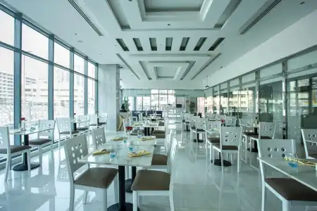 City Avenue Al Reqqa - 2