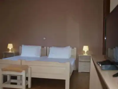 Georgia Vicky - 2