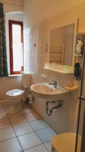 Pension & Gasthaus Nostalgie - 36