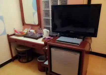Sawasdee Sukhumvit Inn - 5