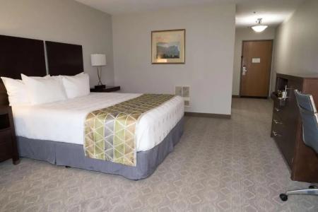 Best Western Plus Monterey Inn - 32