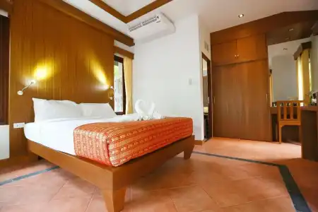 Samui Honey Cottages Beach Resort - 37