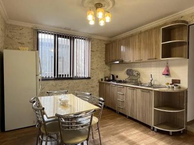VM Hostel - 83