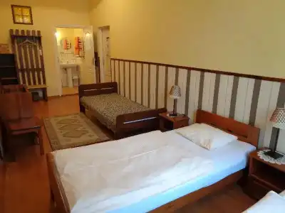 Globtroter Guest House - 20