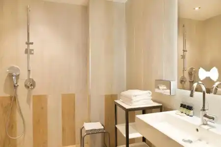 Hôtel Gaston - 44