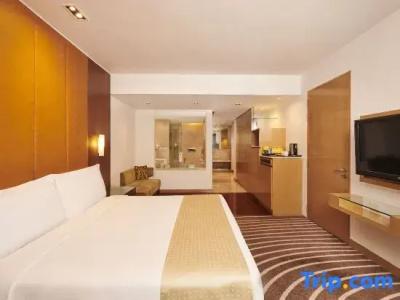 Holiday Inn Mumbai International Airport by IHG - 94