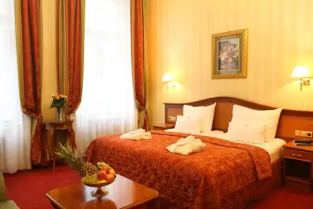 Opera Suites - Self Check-in - 5