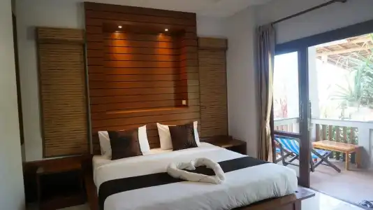 Lanta Intanin Resort - 35