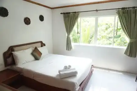 Chaweng Tara - 25