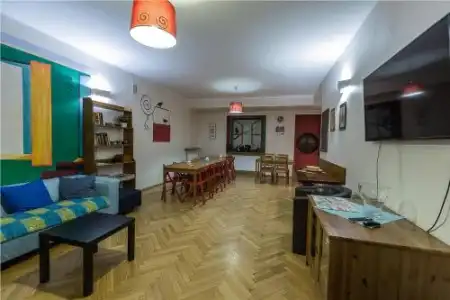 Cracow Hostel - 23
