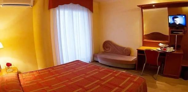 Unico Serrone Palace - 21
