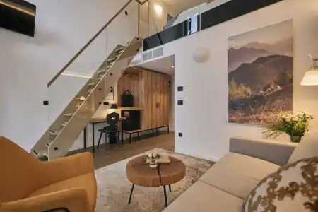 Triangel Boutique - 16