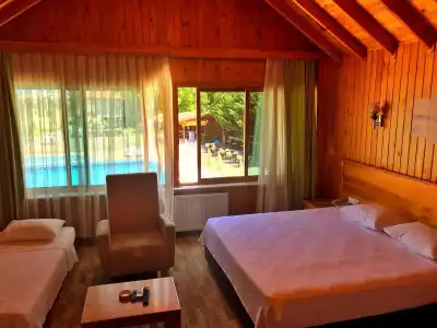 Green Palace Suite - 122