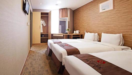 Skypark Myeongdong 3 - 43