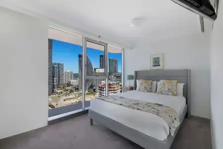 ULTIQA Beach Haven At Broadbeach - 365