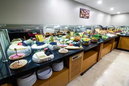 Ramada Encore by Wyndham Gebze - 11