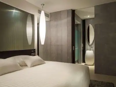 Pullman Saigon Centre - 3
