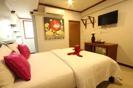 TR Guesthouse - 32