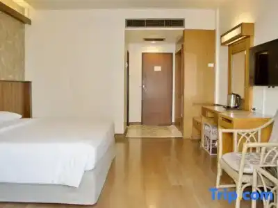 Golden Beach Pattaya - 41
