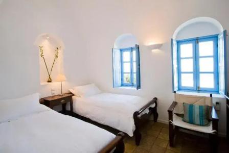 Pantelia Suites - 258