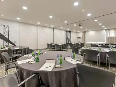 Mercure Lisboa - 27