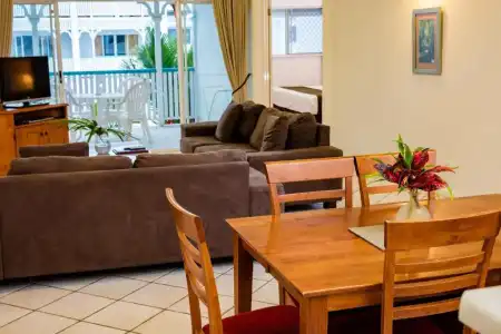 City Terraces Cairns - 35