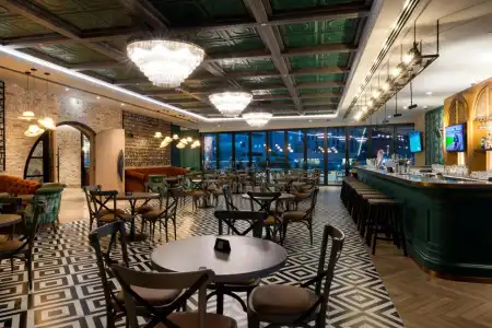 Premier Inn Dubai Barsha Heights - 18