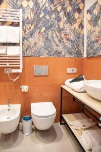 Adelaide Suite Dreams - 17