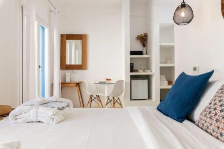 Bluetopia Suites - 13