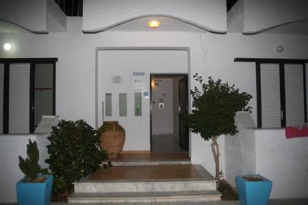 Nikos 2 Studios & Apartments - 7