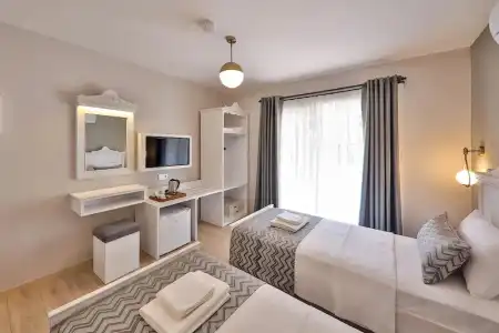 Lora Kas Otel - 4