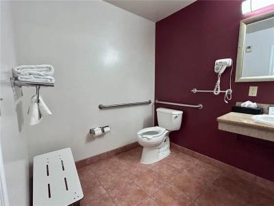 Best Western Burbank Airport Inn - 8
