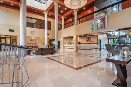 Regency Miami Airport by Sonesta - 1