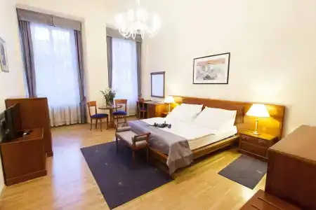 Modrá Ruže - 3