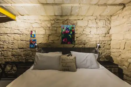 Talbot and Bons Boutique Bed & Breakfast - 17