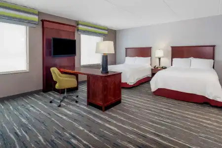 Hampton Inn Suites Minneapolis St Paul Arpt-Mall of America - 43