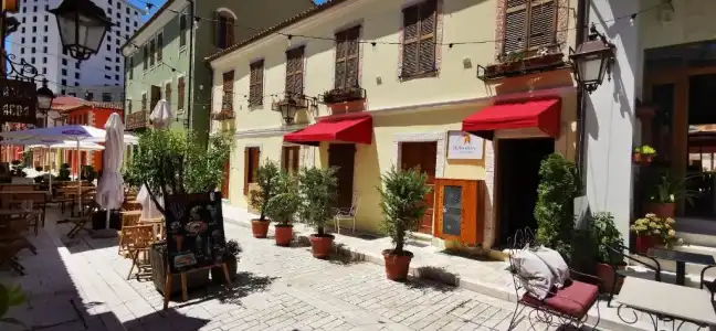 Bohemian Boutique Suites - 30