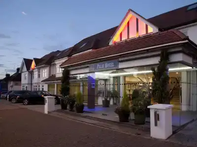 Best Western Palm - 43