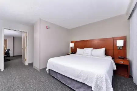 Courtyard Marriott Laredo - 41