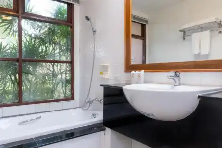 Lanta Casuarina Beach Resort - 84