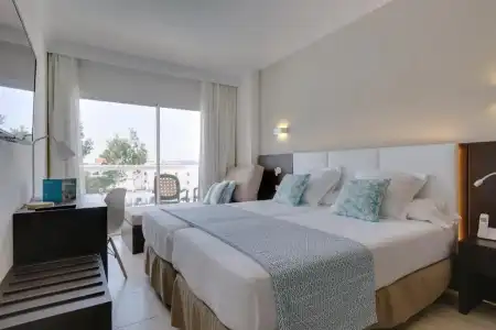 Ilunion Palmanova Mallorca - 46