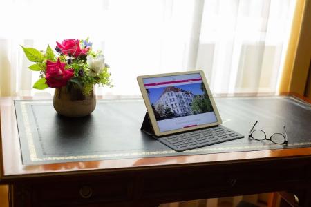 Louisa's Place - 118