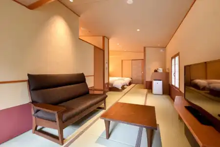 Okuno Hosomichi - 80