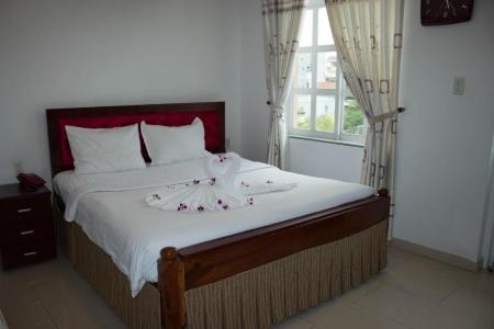 Hoa Phat & Apartment - 68