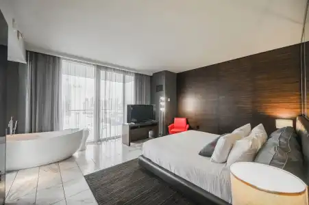 Beautiful Palms Place Suite - 194