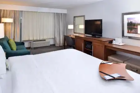 Hampton Inn & Suites By Hilton Calgary- University Northwest - 57