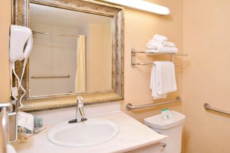 Best Western Airpark - LAX Airport LA Stadium - 9