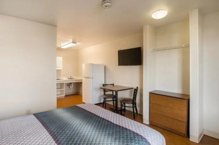 HomeTowne Studios By Red Roof Denver - Airport/ Aurora - 24